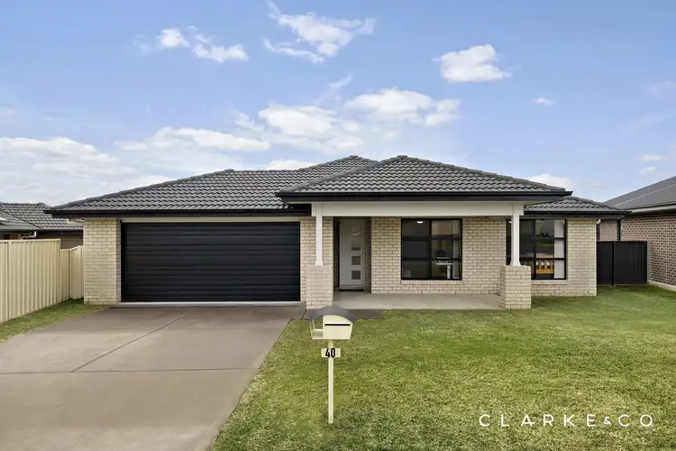 Main view of Homely house listing, 40 Vikki Avenue, Rutherford NSW 2320