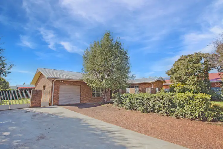6 Musolino Place, Yoogali NSW 2680