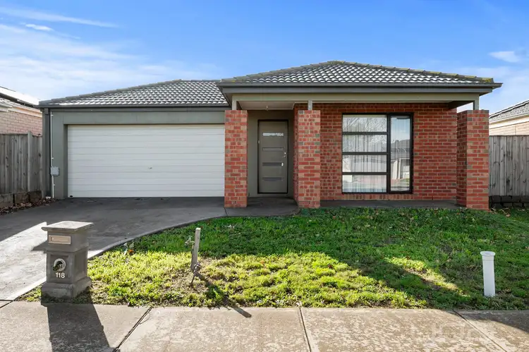 118 Botanica Springs Boulevard, Brookfield VIC 3338