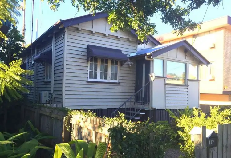 117 Albion Road, Windsor QLD 4030