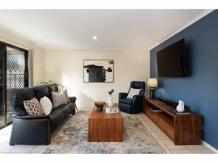 Second view of Homely unit listing, 2/37 Gordon Street, Wodonga VIC 3690