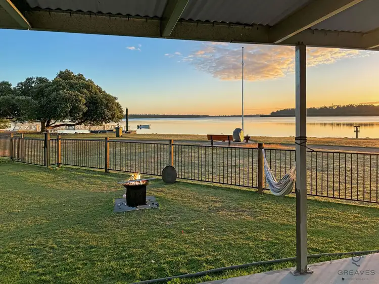 11 Wharf Street, Buxton QLD 4660