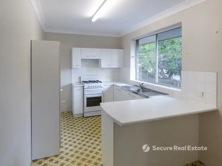 Second view of Homely unit listing, 6/15 Ascog Tce, Toowong QLD 4066