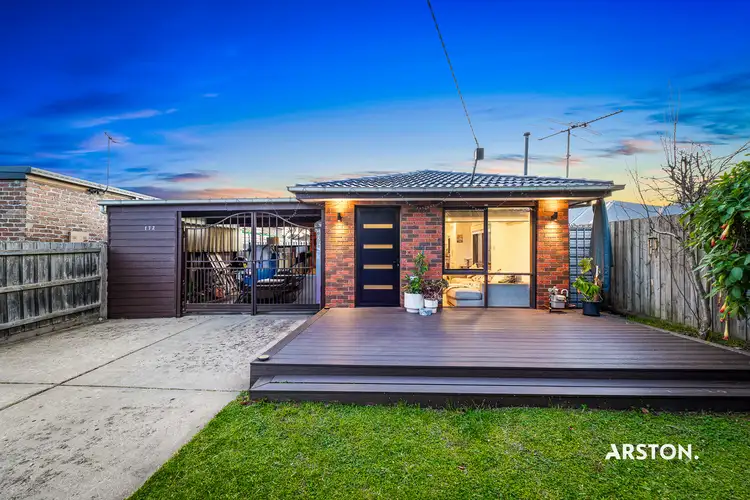 172 Ninth Avenue South, Rosebud VIC 3939