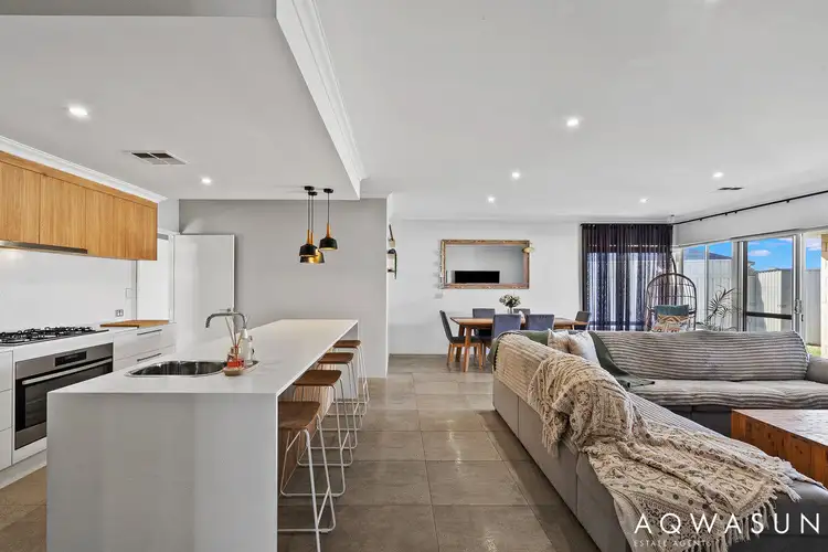 4 Tambrey Avenue, Golden Bay WA 6174