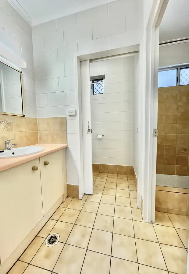 Fifth view of Homely unit listing, 36B Loretta Avenue, Woree QLD 4868