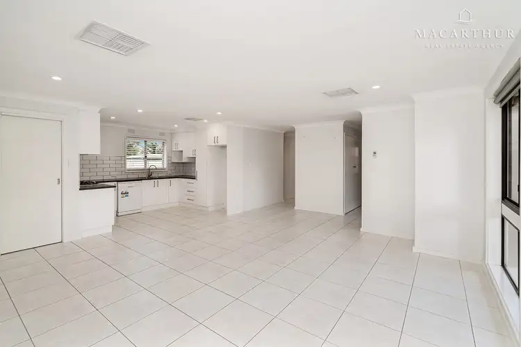 Fifth view of Homely house listing, 7 Nandina Avenue, Lake Albert NSW 2650