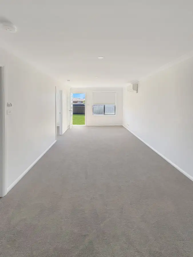 Fifth view of Homely unit listing, 2/8 Miller Close, Narrabri NSW 2390