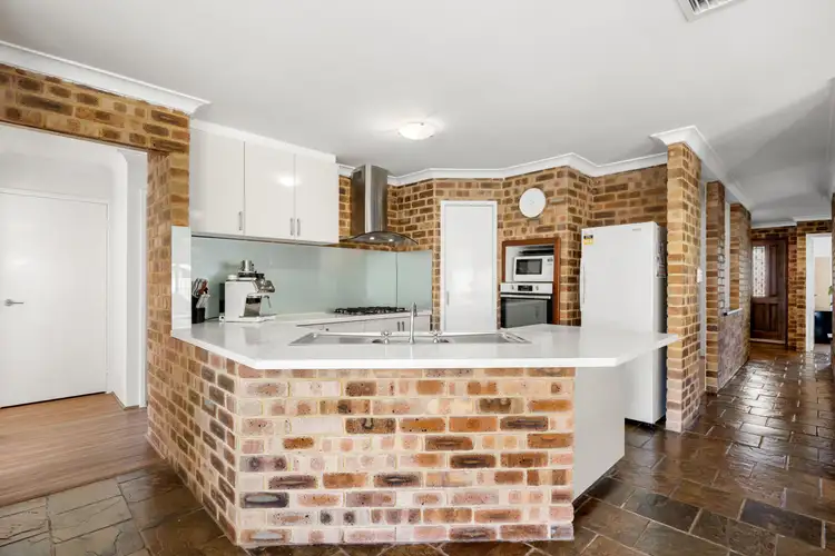 Fifth view of Homely house listing, 11 Farmview Place, Bibra Lake WA 6163