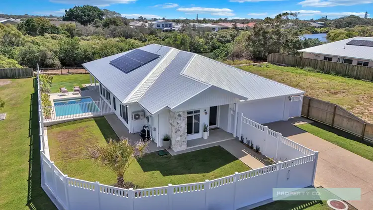 Second view of Homely house listing, 7 Causeway Drive, Bargara QLD 4670