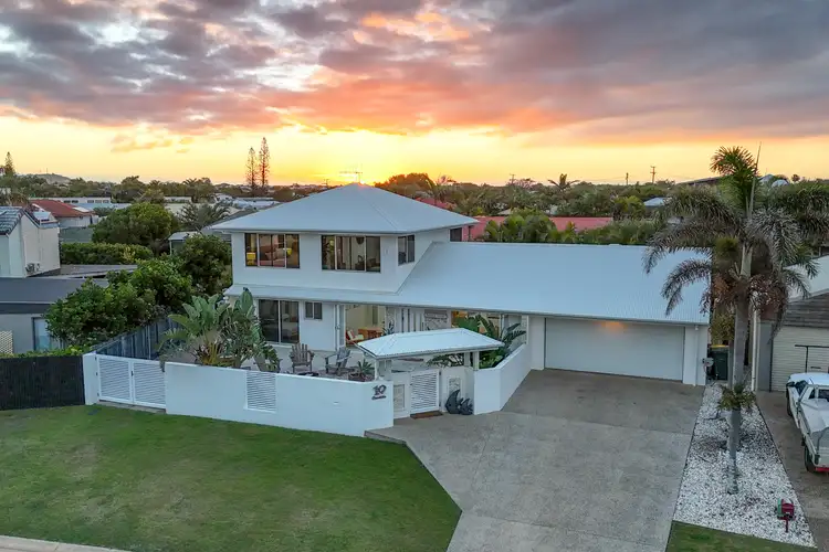 10 Oceanview Street, Bargara QLD 4670