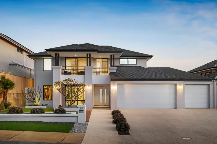 13 Tulum Approach, Iluka WA 6028