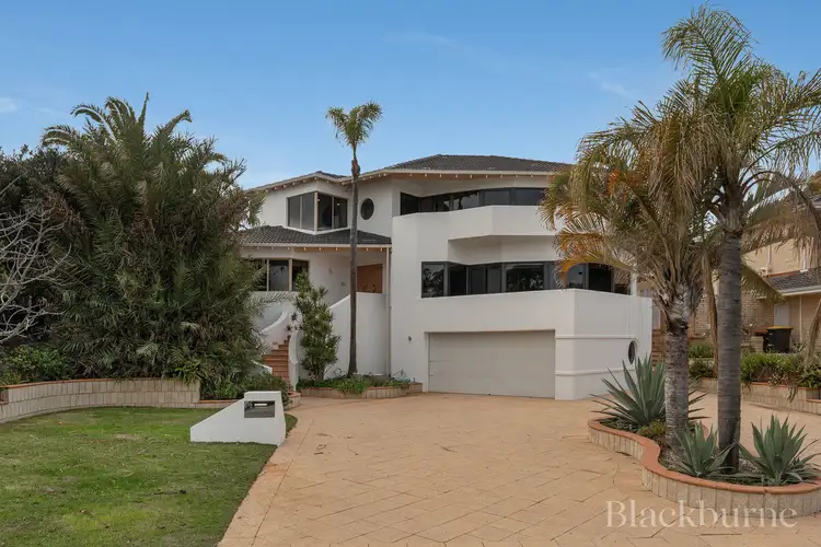 18 Kiernan Place, Kallaroo WA 6025
