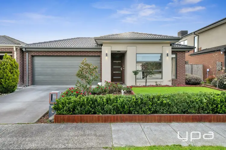 15 Mystic Grove, Point Cook VIC 3030