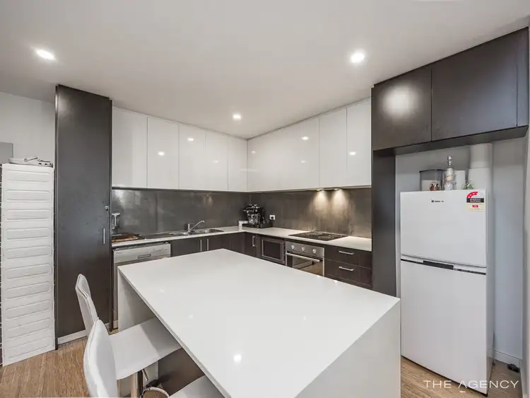 33/2 Rowe Avenue, Rivervale WA 6103