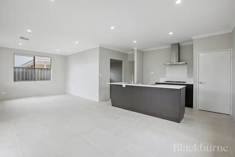 17 Gunwale Avenue, Port Kennedy WA 6172