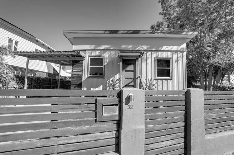 52 Bell Street, South Townsville QLD 4810