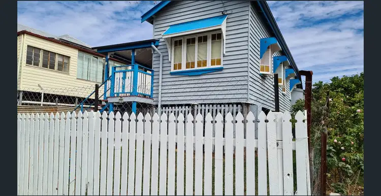 12 Cornes Street, Mount Morgan QLD 4714