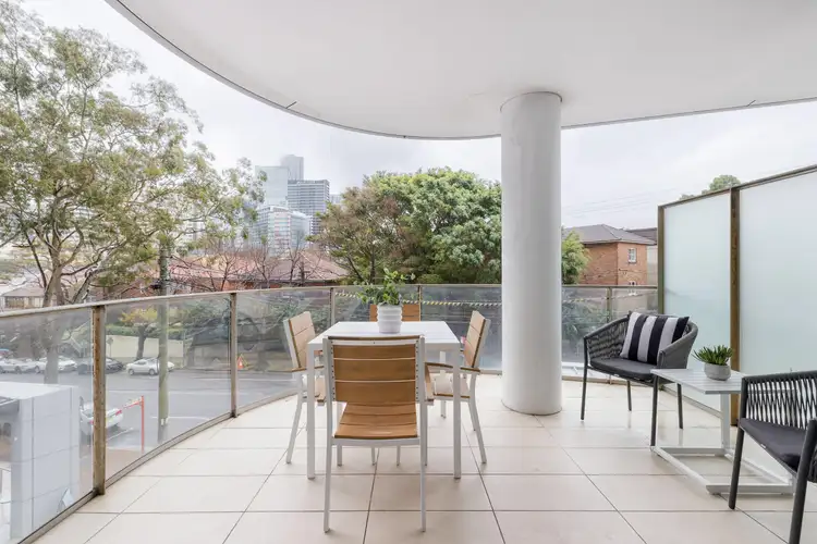 Fifth view of Homely apartment listing, 102/118 Alfred Street, Milsons Point NSW 2061