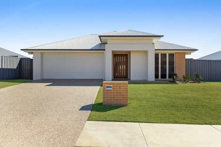 15 Sandford Crescent