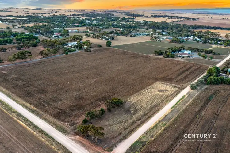 Lot 10 Second Street