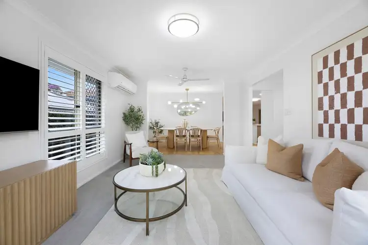 4 Arbury Hill Close, Burleigh Heads QLD 4220