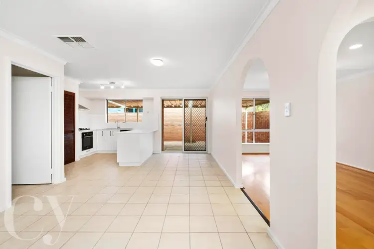 2/18 Zenobia Street, Palmyra WA 6157