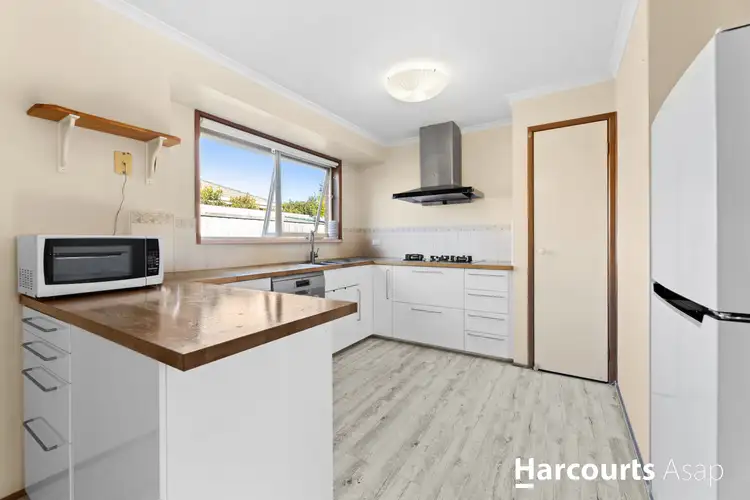 Fourth view of Homely house listing, 34 Euroa Avenue, Berwick VIC 3806