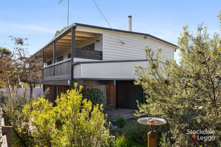 10 Teddy Bear Lane, Cowes VIC 3922