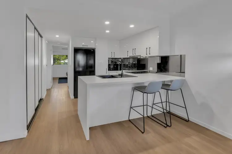 Fifth view of Homely unit listing, 18/20-26 Illawong Street, Chevron Island QLD 4217
