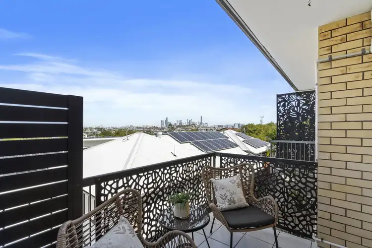 6/25 Pine Street, Bulimba QLD 4171