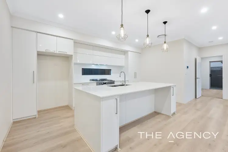 Sixth view of Homely house listing, 8 Mudstone Road, Treeby WA 6164