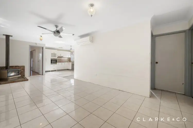 Fifth view of Homely house listing, 35 Taylor Avenue, Thornton NSW 2322