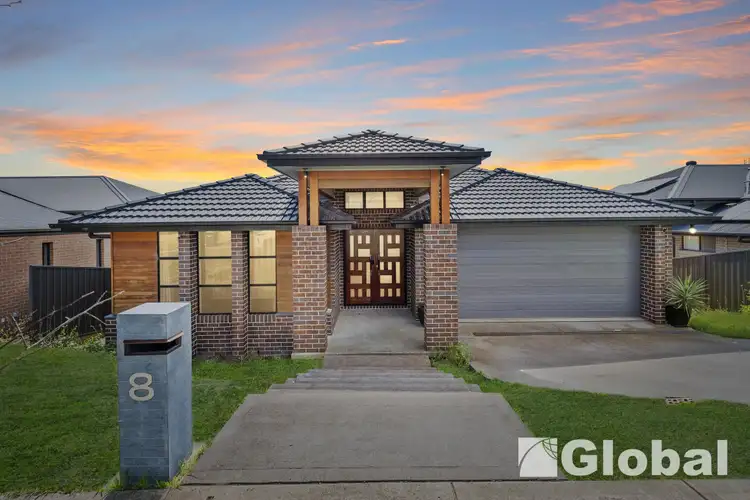 8 Regatta Close, Teralba NSW 2284