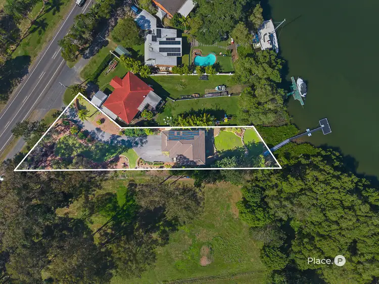 375 Beachmere Road, Beachmere QLD 4510