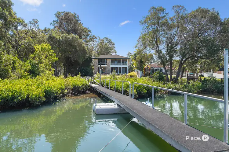 375 Beachmere Road, Beachmere QLD 4510