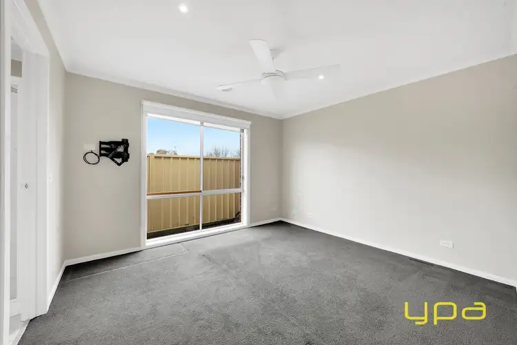 Fifth view of Homely unit listing, 1/107-109 Breens Road, Cranbourne West VIC 3977