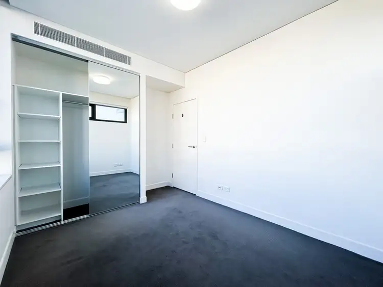 Fifth view of Homely apartment listing, F0512/34 Rothschild Avenue, Rosebery NSW 2018