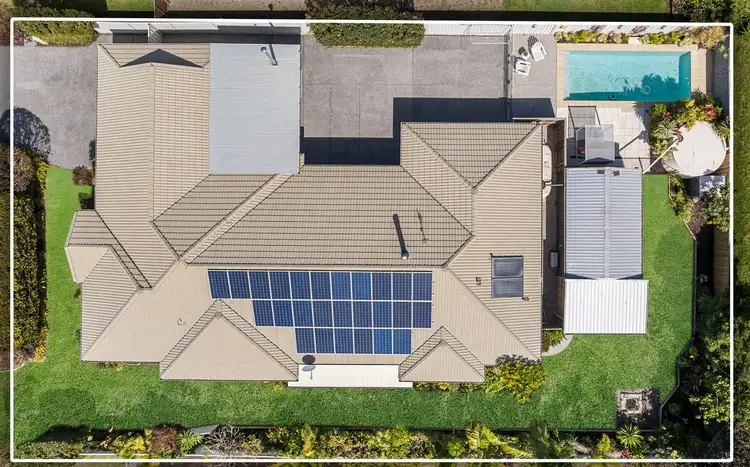 11 Feathertop Circuit, Caloundra West QLD 4551