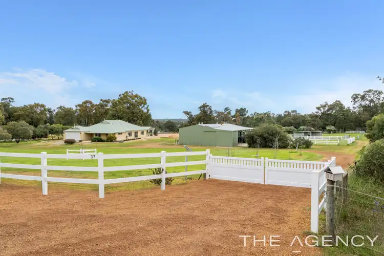 37 Grassy View, Gidgegannup WA 6083