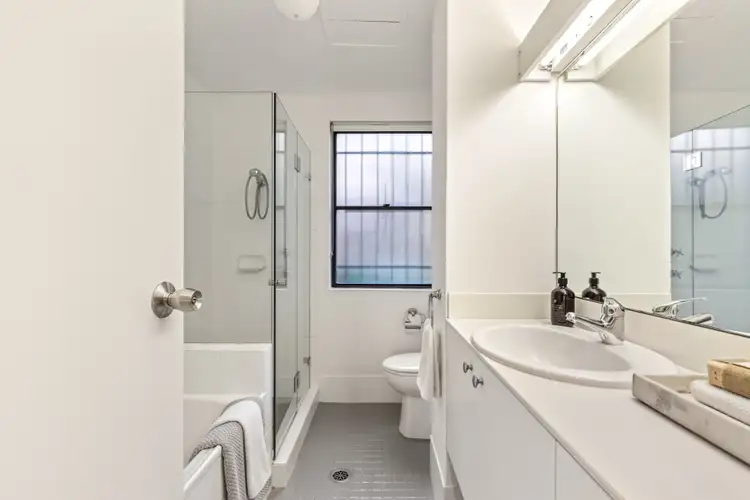 Fifth view of Homely apartment listing, 10/94-96 Wycombe Road, Neutral Bay NSW 2089