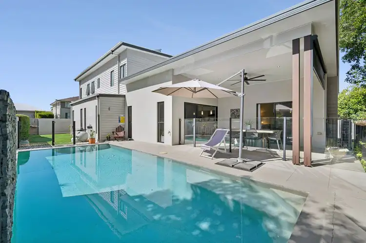 4 Limosa Circuit, Noosaville QLD 4566