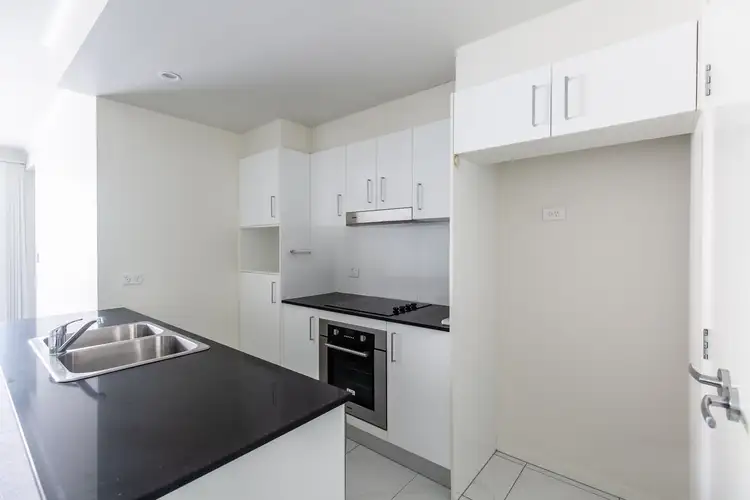 Fifth view of Homely unit listing, 10/111 Stoneleigh Street, Lutwyche QLD 4030