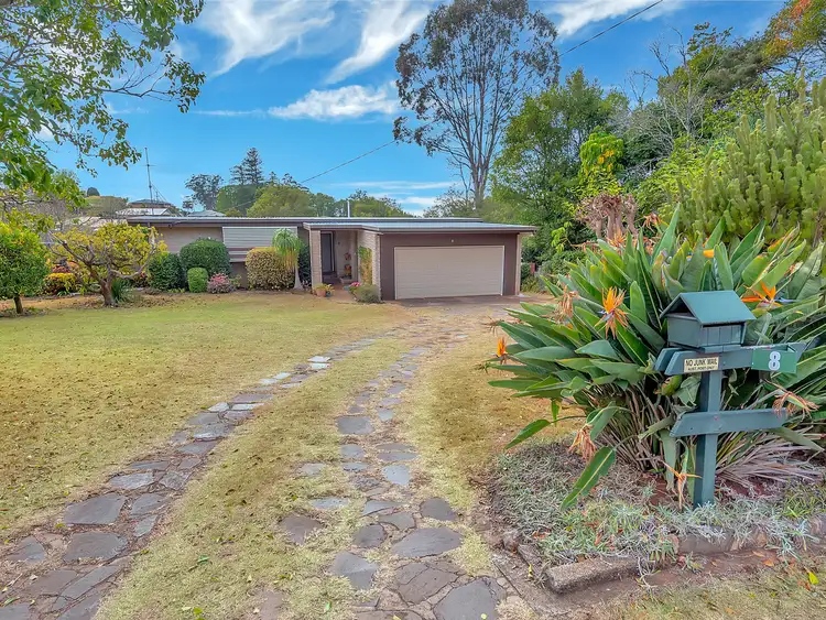 8 Leslie Street, Rangeville QLD 4350