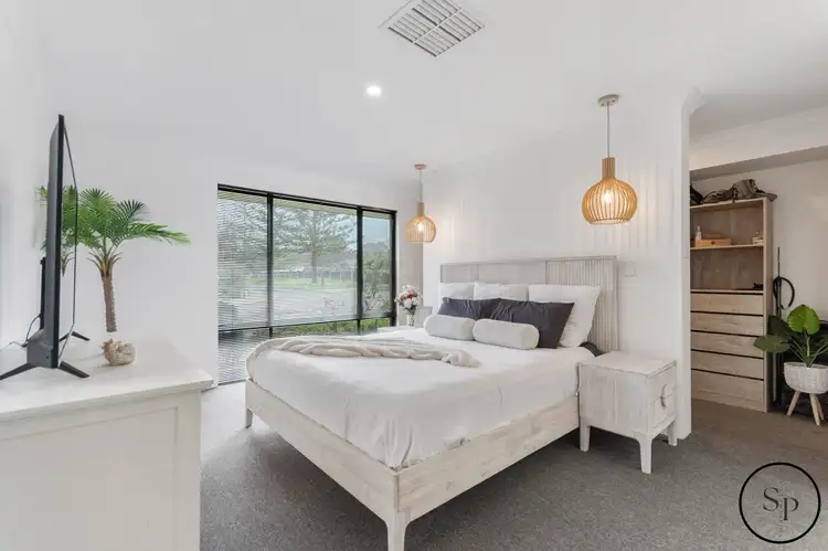 1 Contest Avenue, Falcon WA 6210