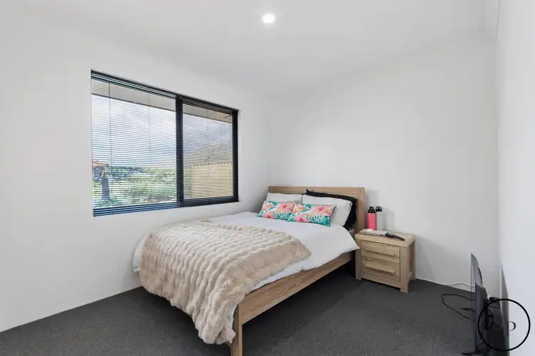 1 Contest Avenue, Falcon WA 6210