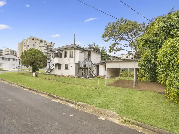 Main view of Homely unit listing, 1/3 Ella Street, Redcliffe QLD 4020