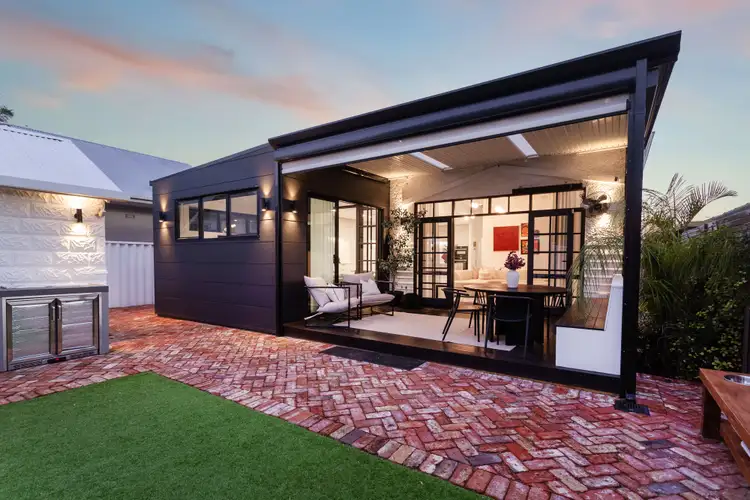 94 Ellesmere Street, Mount Hawthorn WA 6016
