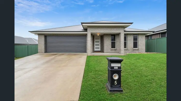 5 McLean Street, Windradyne NSW 2795
