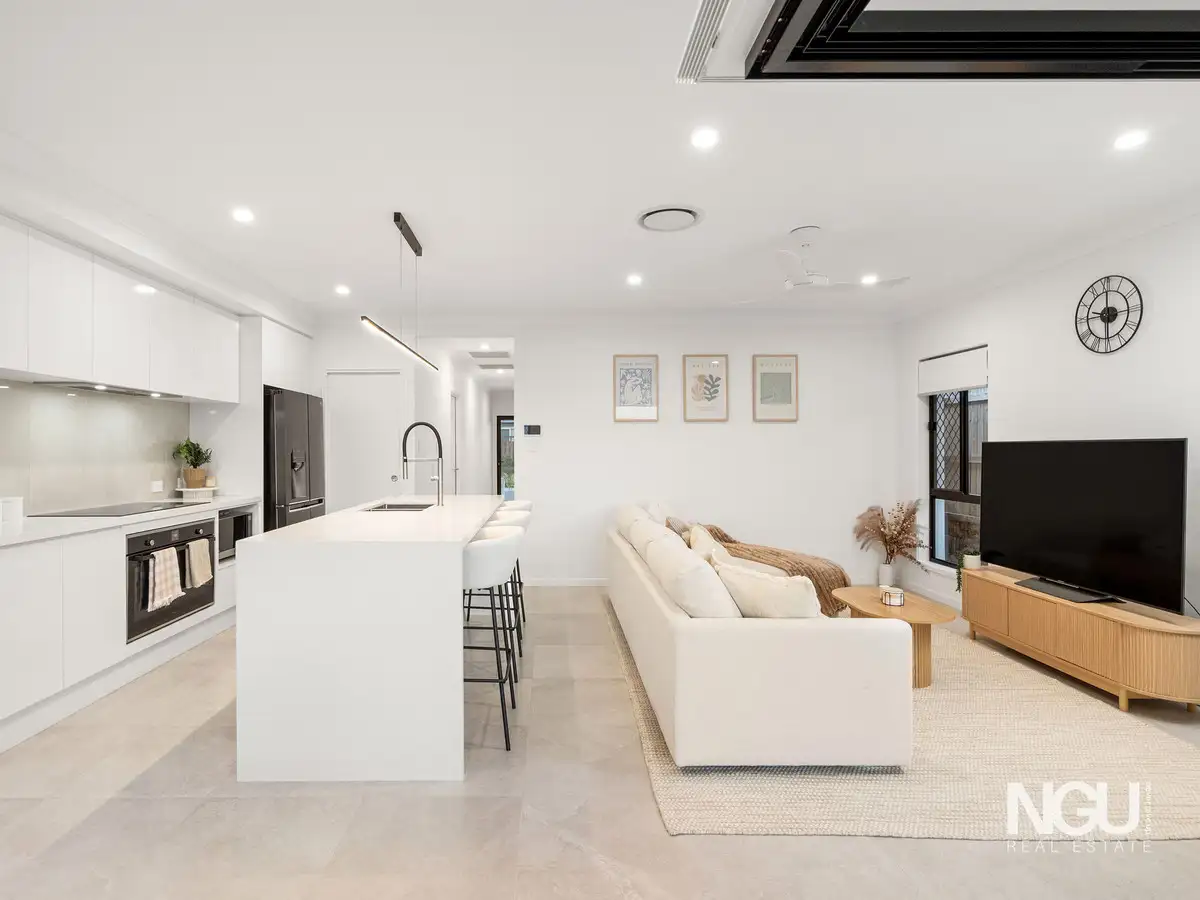 Main view of Homely house listing, 10 Florida Crescent, Spring Mountain QLD 4300